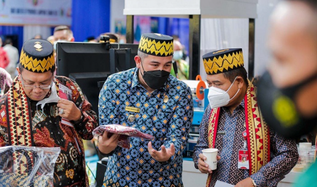 Launching Smart Village, Bupati Pesawaran : Pandemi memaksa kita paham teknologi